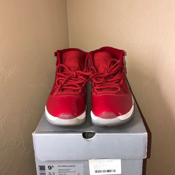 Air Jordan 11’s (Win Like 96) - Picture 5 of 7
